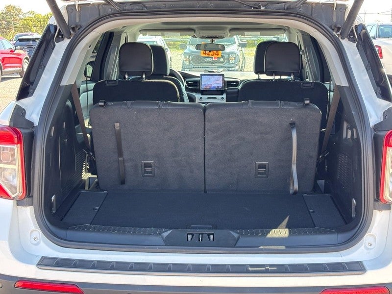 2023 Ford Explorer XLT 4WD