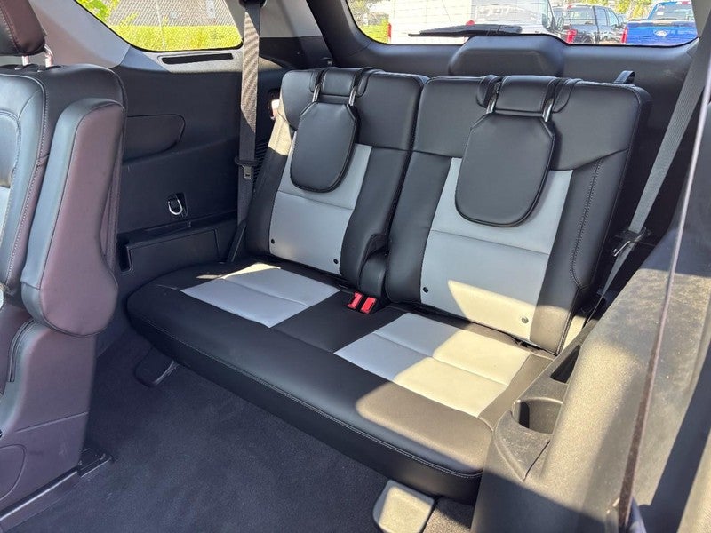 2023 Ford Explorer XLT 4WD