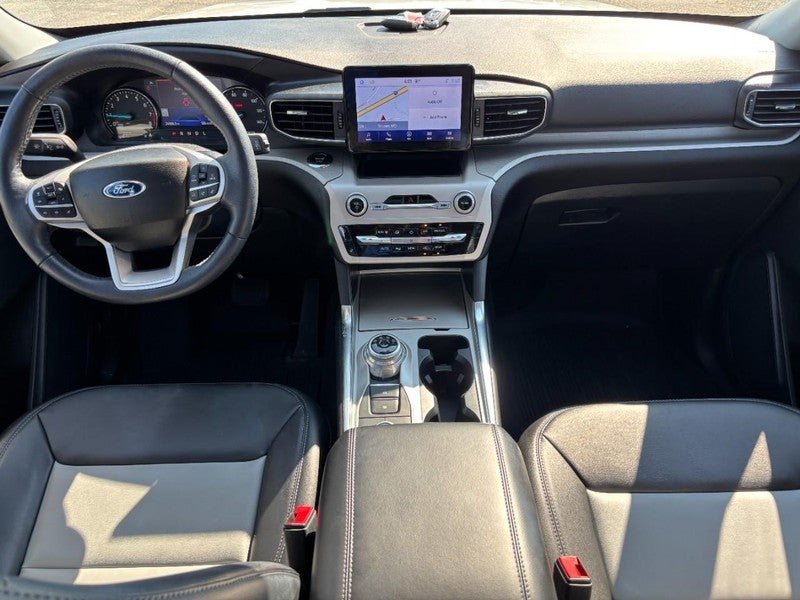 2023 Ford Explorer XLT 4WD