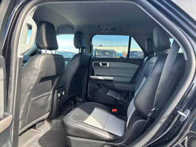 2023 Ford Explorer XLT 4WD
