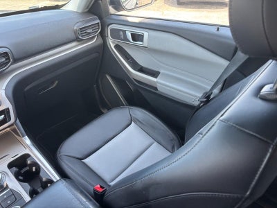 2023 Ford Explorer XLT 4WD