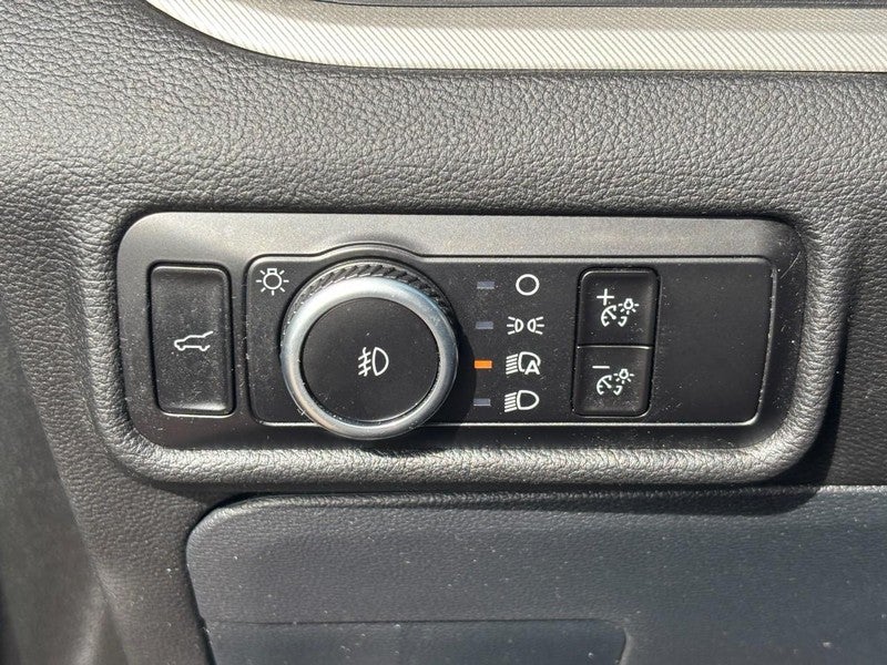 2023 Ford Explorer XLT 4WD