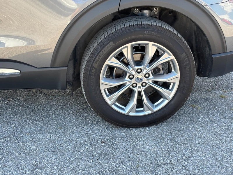 2024 Ford Explorer XLT 4WD