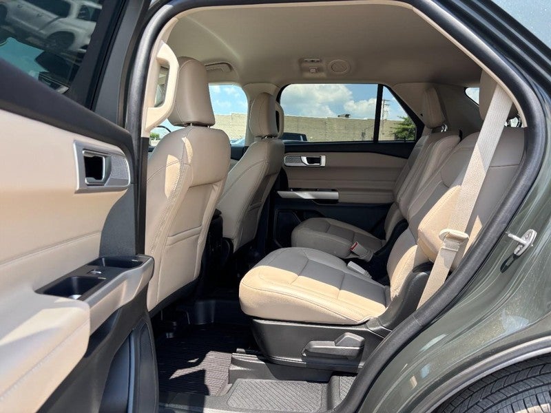 2024 Ford Explorer XLT 4WD