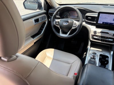 2024 Ford Explorer XLT 4WD