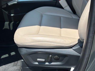 2024 Ford Explorer XLT 4WD