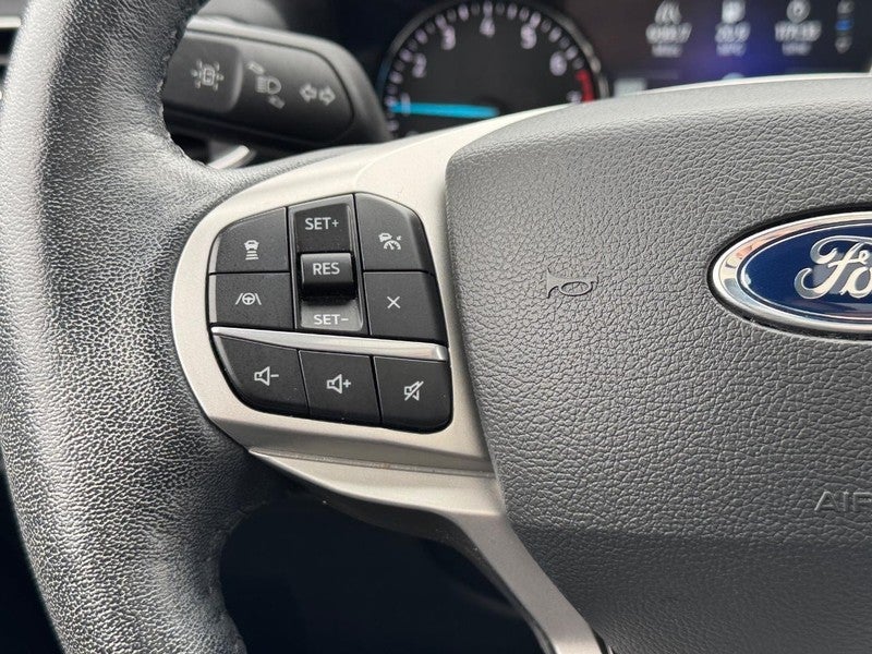 2022 Ford Explorer XLT 4WD