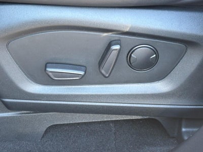 2023 Ford Explorer XLT 4WD