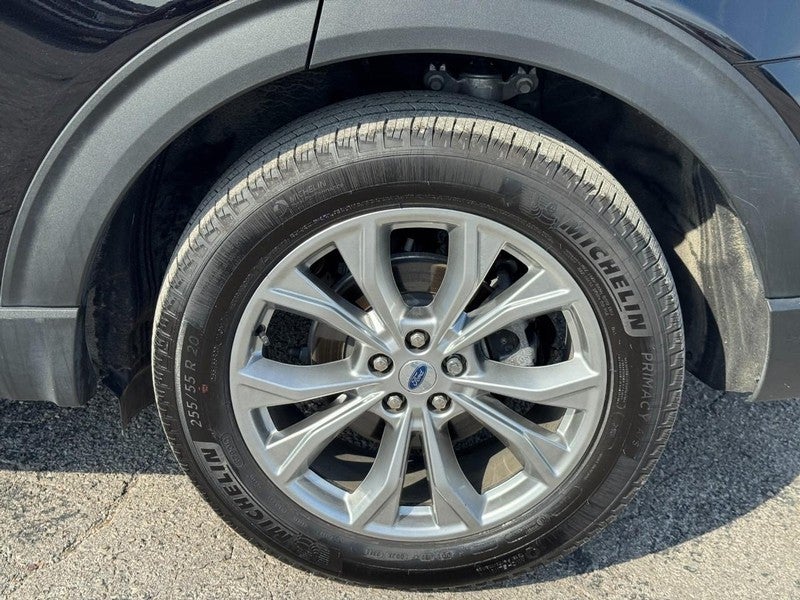 2023 Ford Explorer XLT 4WD