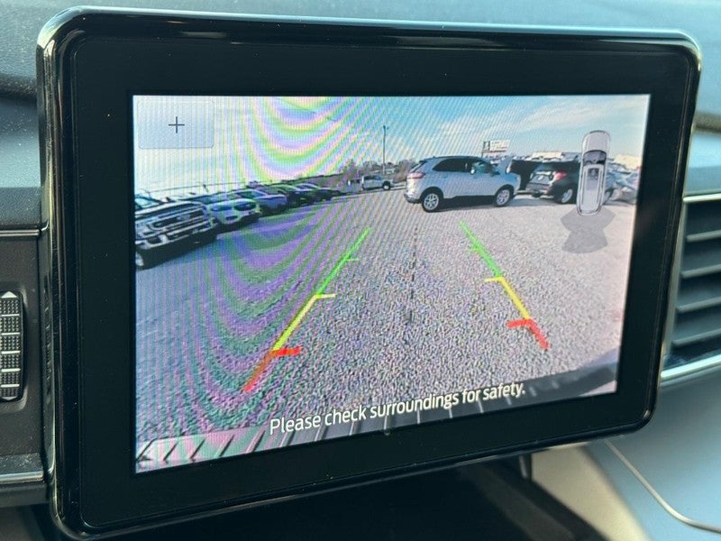 2023 Ford Explorer XLT 4WD