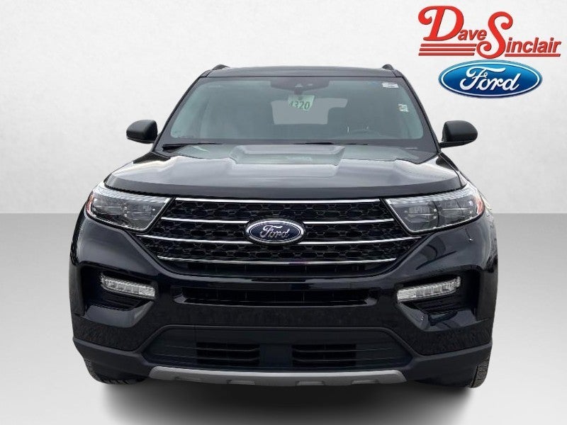 2023 Ford Explorer XLT 4WD