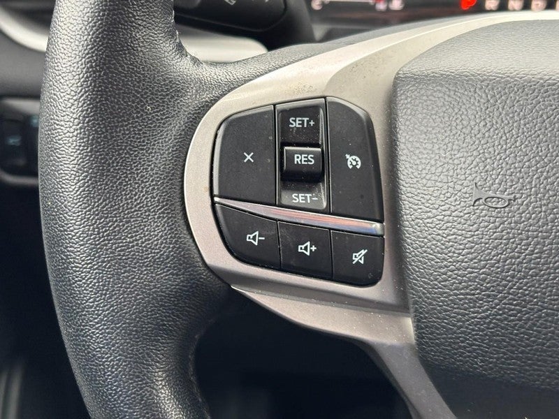 2023 Ford Explorer XLT 4WD