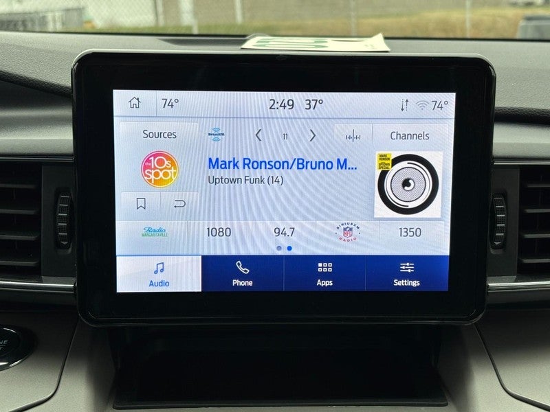 2023 Ford Explorer XLT 4WD