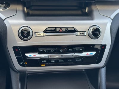 2022 Ford Explorer XLT 4WD