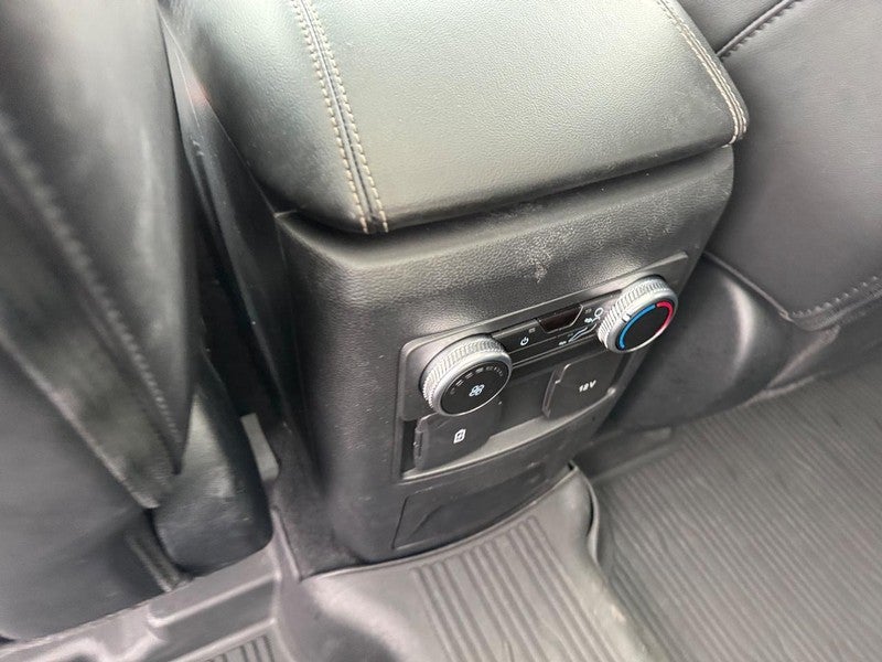 2022 Ford Explorer XLT 4WD