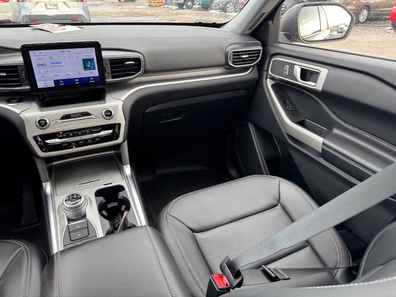 2022 Ford Explorer XLT 4WD