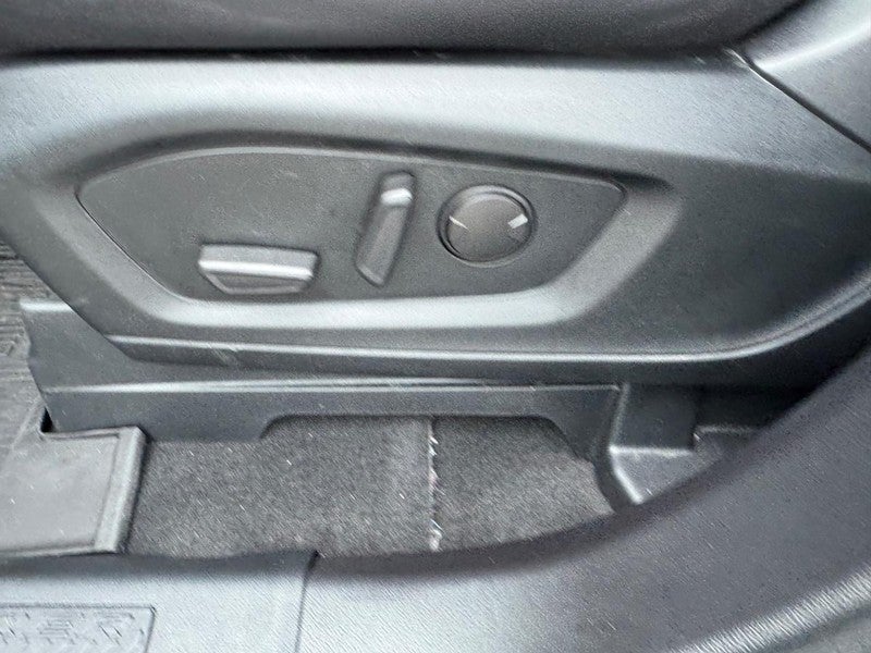 2022 Ford Explorer XLT 4WD