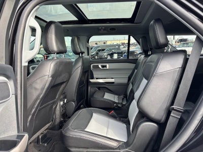 2023 Ford Explorer XLT 4WD