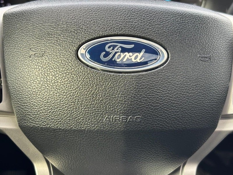 2023 Ford Explorer XLT 4WD