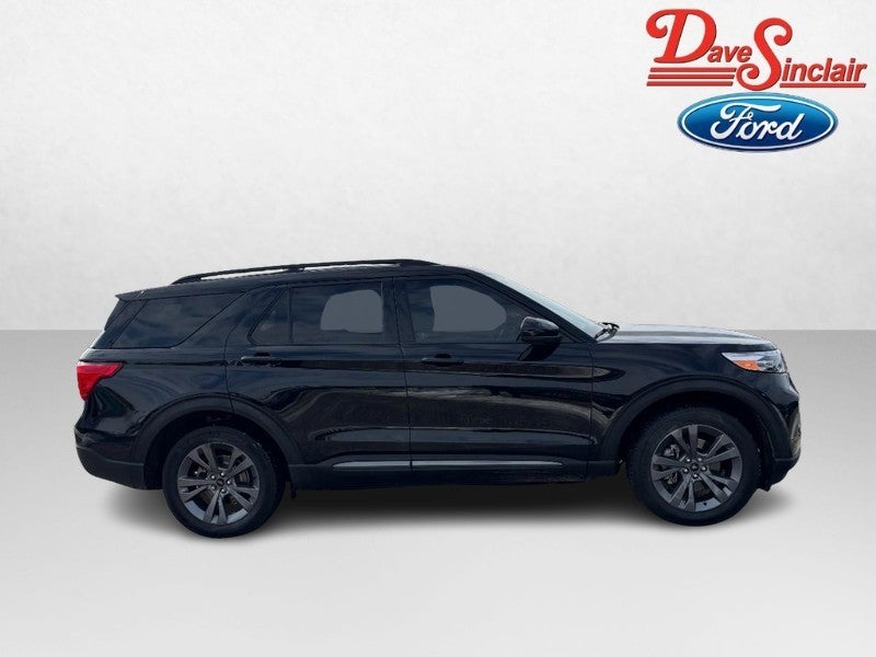 2023 Ford Explorer XLT 4WD