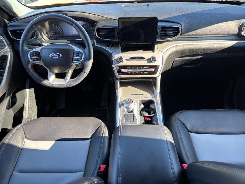 2022 Ford Explorer XLT 4WD
