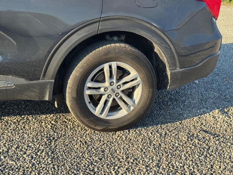 2023 Ford Explorer XLT 4WD