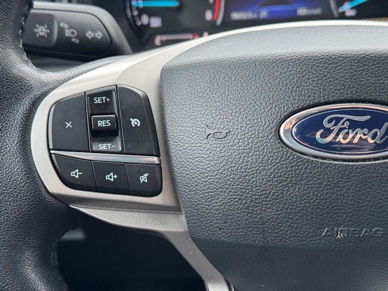 2023 Ford Explorer XLT 4WD