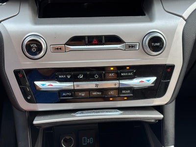 2024 Ford Explorer XLT 4WD