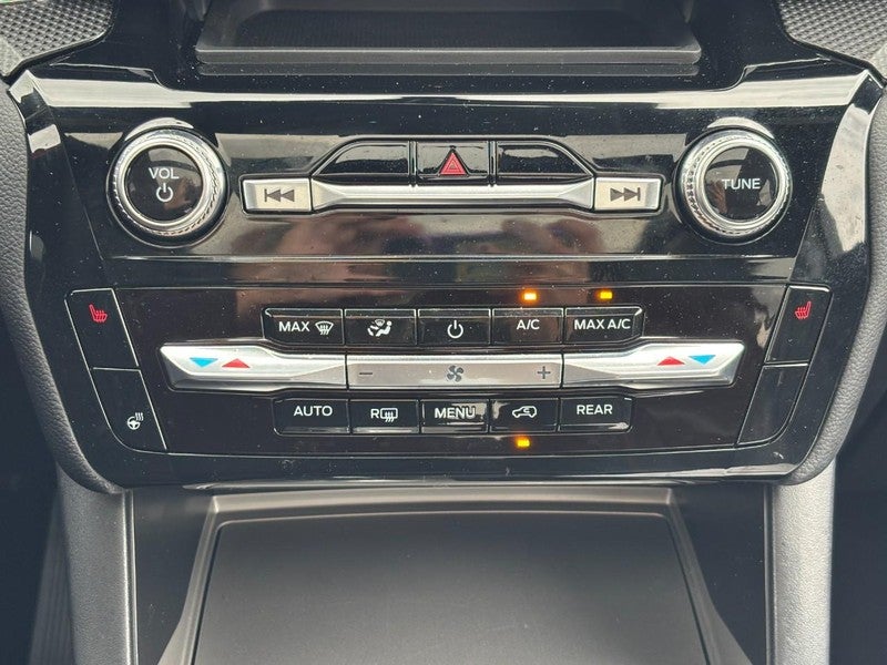 2024 Ford Explorer ST-Line 4WD