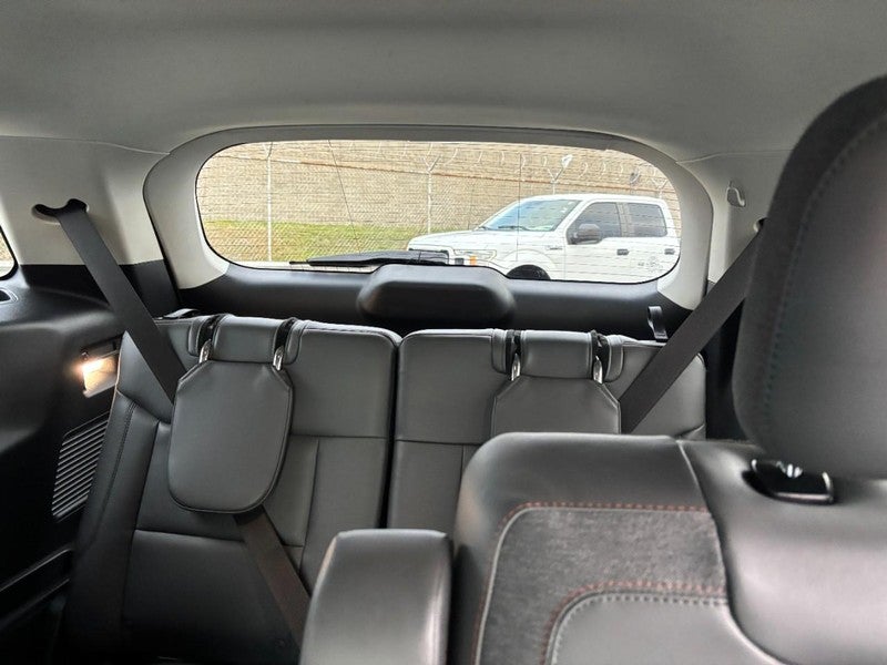 2025 Ford Explorer Active 4WD