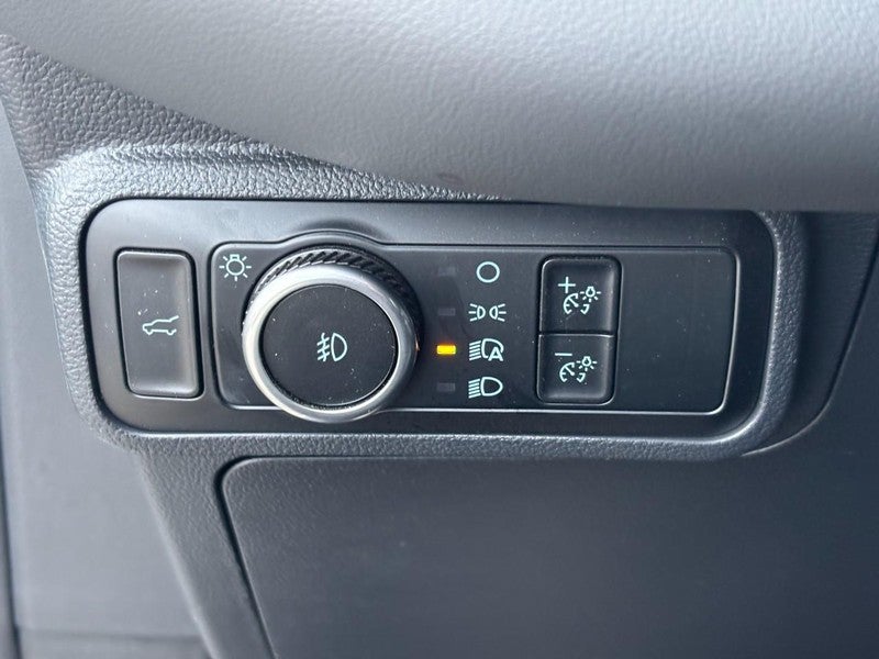 2025 Ford Explorer Active 4WD