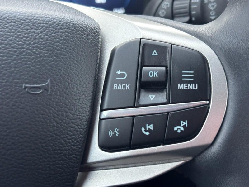 2025 Ford Explorer Active 4WD