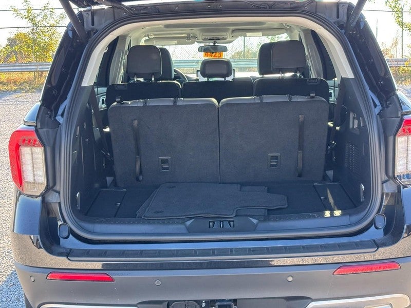2025 Ford Explorer Active 4WD
