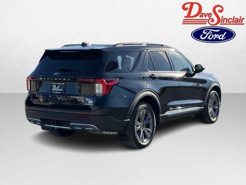 2025 Ford Explorer Active 4WD