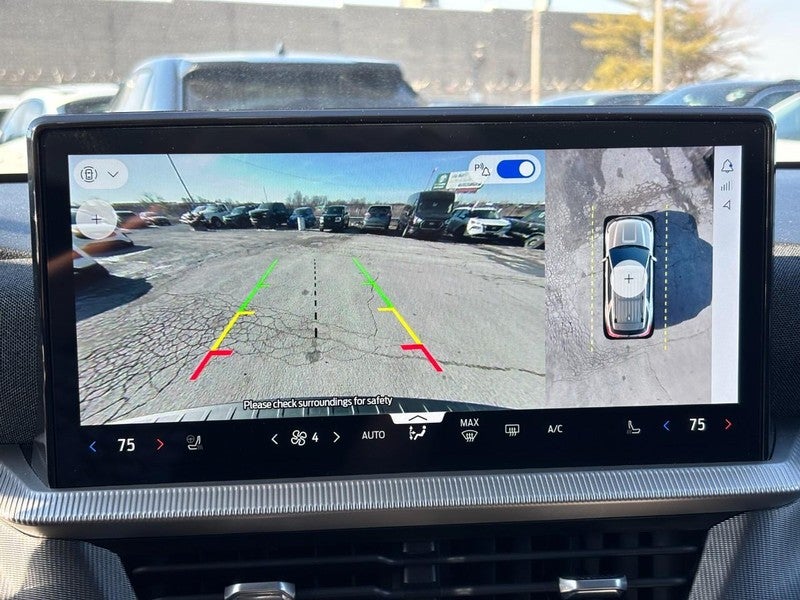 2025 Ford Explorer ST-Line 4WD