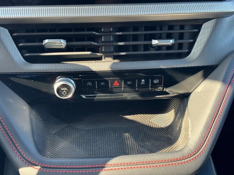 2025 Ford Explorer ST-Line 4WD