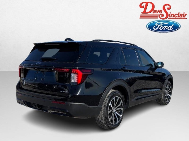 2025 Ford Explorer ST-Line 4WD