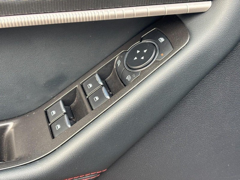 2025 Ford Explorer ST-Line 4WD