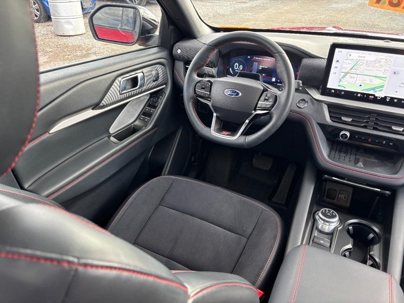 2025 Ford Explorer ST 4WD