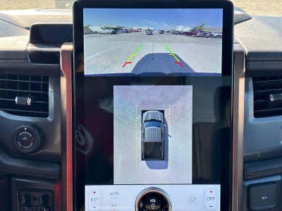 2022 Ford F-150 Lightning LARIAT 4WD SuperCrew 5.5' Box