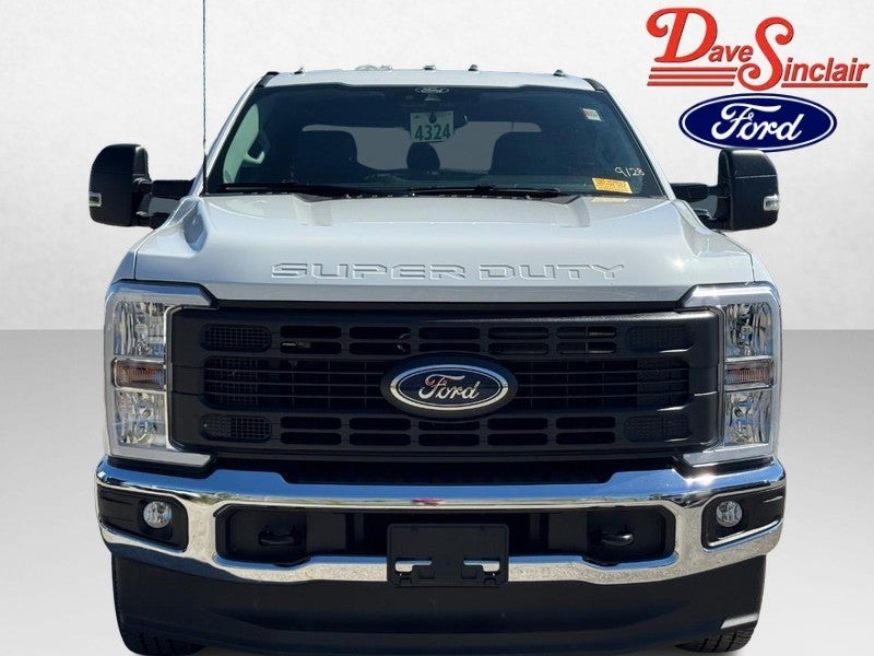 2025 Ford Super Duty F-250 SRW XL 4WD Crew Cab 6.75' Box