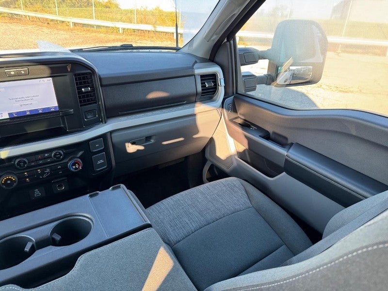 2025 Ford Super Duty F-250 SRW XLT 4WD Crew Cab 6.75' Box