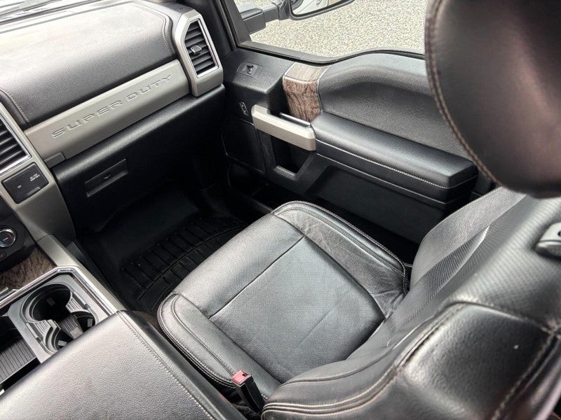2018 Ford Super Duty F-250 SRW Lariat 4WD Crew Cab 6.75' Box