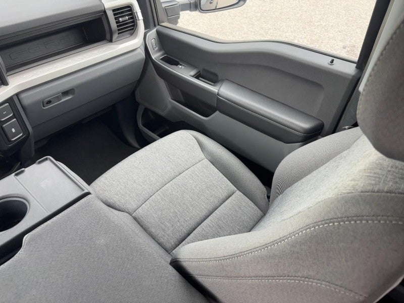 2025 Ford Super Duty F-250 SRW XLT 4WD Crew Cab 6.75' Box