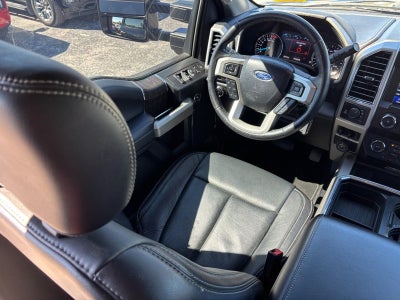 2020 Ford Super Duty F-350 SRW LARIAT 4WD Crew Cab 6.75' Box
