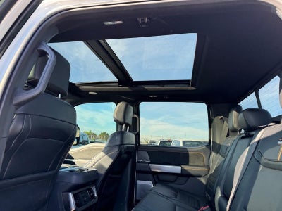 2023 Ford Super Duty F-350 SRW Platinum 4WD Crew Cab 6.75' Box