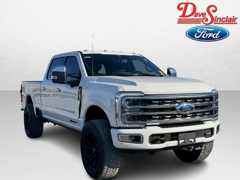 2023 Ford Super Duty F-350 SRW Platinum 4WD Crew Cab 6.75' Box
