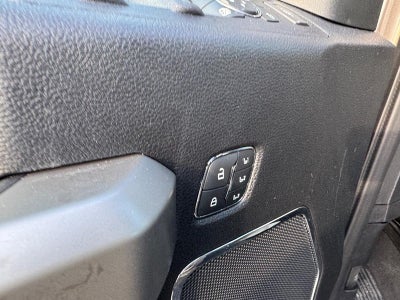 2021 Ford Super Duty F-350 SRW LARIAT 4WD Crew Cab 6.75' Box