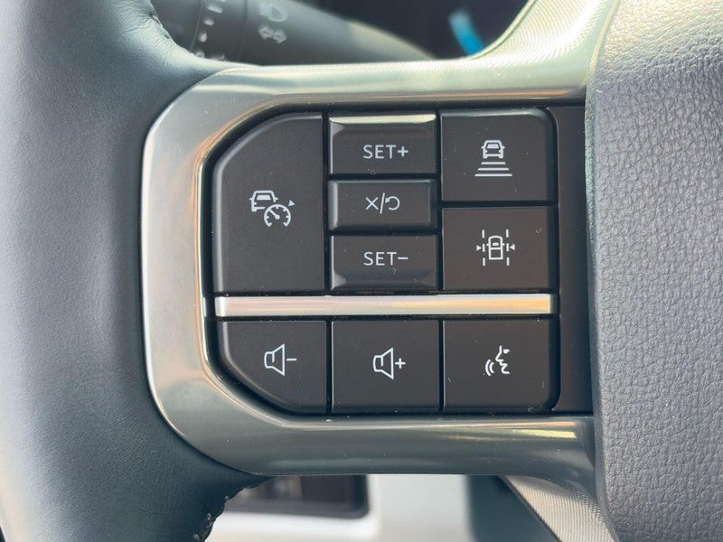 2024 Ford Super Duty F-350 DRW Limited 4WD Crew Cab 8' Box