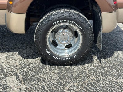 2012 Ford Super Duty F-350 DRW 4WD Crew Cab 172" Lariat